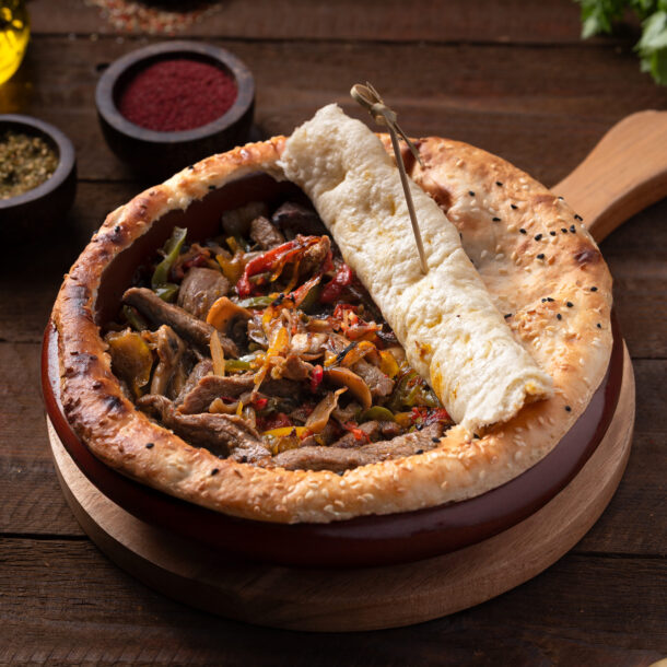 Our dinner menu includes charcoal-grilled kebabs, lamb shanks, fresh seafood, vegetarian mezes, and sweet desserts like baklava. This variety ensures that every guest enjoys the best dinner Abu Dhabi has to offer.